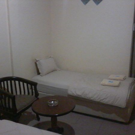 Hotel Ar - Riyadh Kualatungkal Екстериор снимка