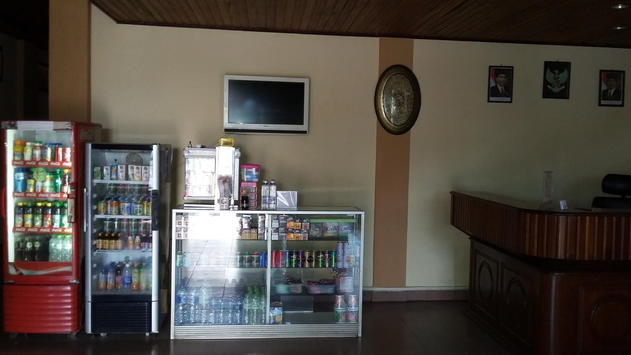 Hotel Ar - Riyadh Kualatungkal Екстериор снимка